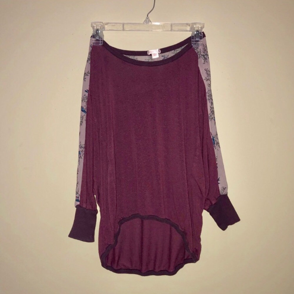 💜PLUM TOP W/ LONG BACK💜